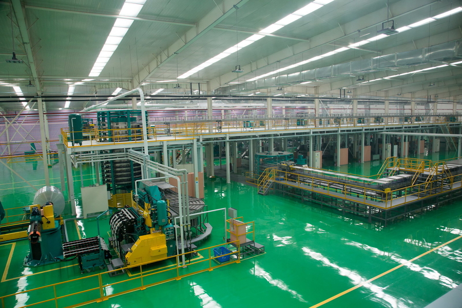 Chengdu Ziman International Trading Co.,Ltd manufacturer production line